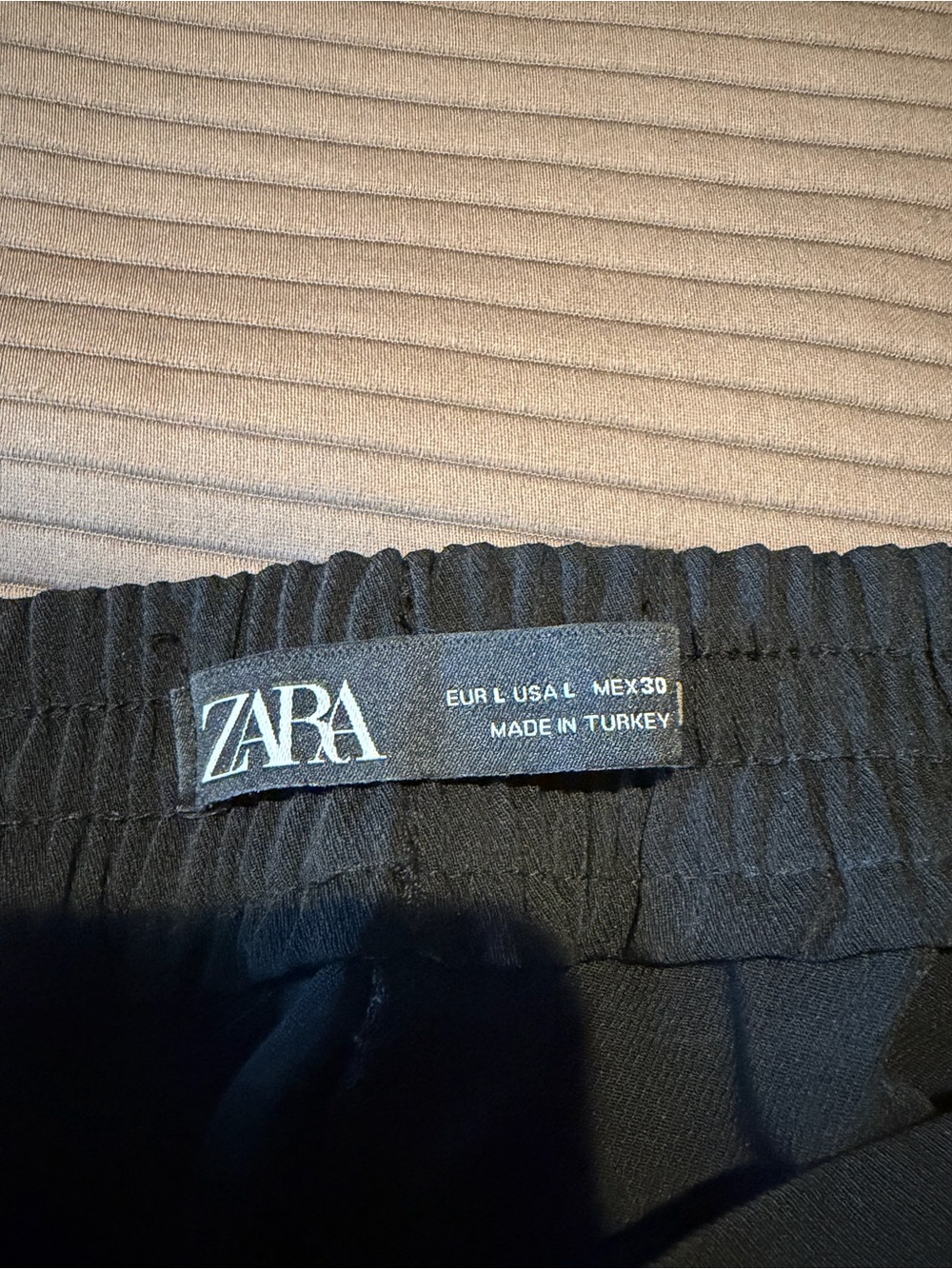 Zara Women's Black Elastic Waist Joggers - Picture 3 of 6
